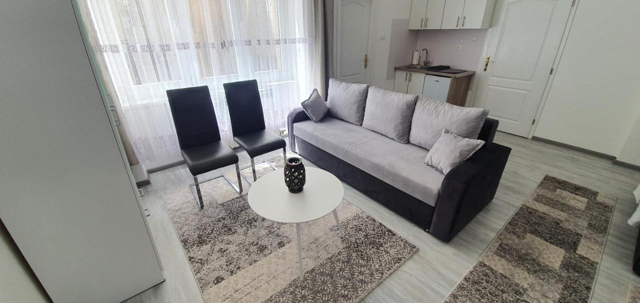 Ferhadija A&E Apartment ซาราเยโว ภายนอก รูปภาพ