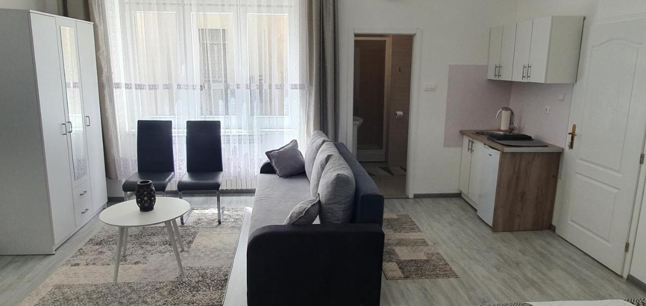 Ferhadija A&E Apartment ซาราเยโว ภายนอก รูปภาพ