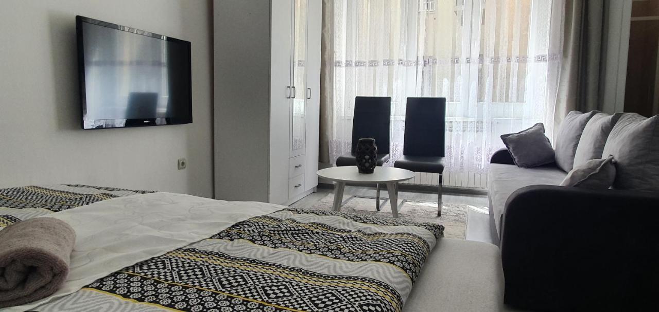 Ferhadija A&E Apartment ซาราเยโว ภายนอก รูปภาพ