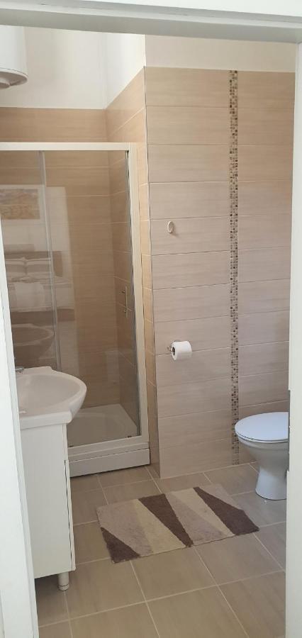 Ferhadija A&E Apartment ซาราเยโว ภายนอก รูปภาพ