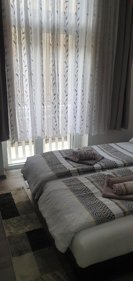 Ferhadija A&E Apartment ซาราเยโว ภายนอก รูปภาพ
